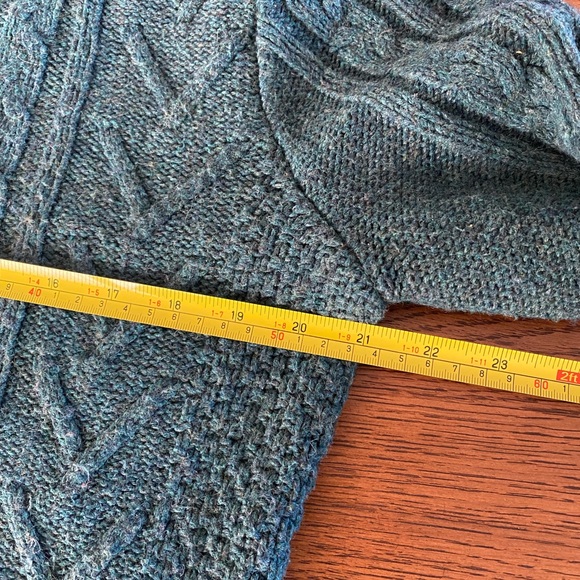 Goodfellow & Co Green Crewneck Cable Knit Sweater - Picture 4 of 5